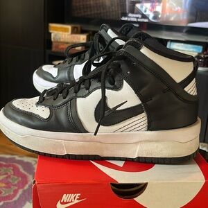 Wmns Nike Dunk Hi UP Sz 7 Black/White